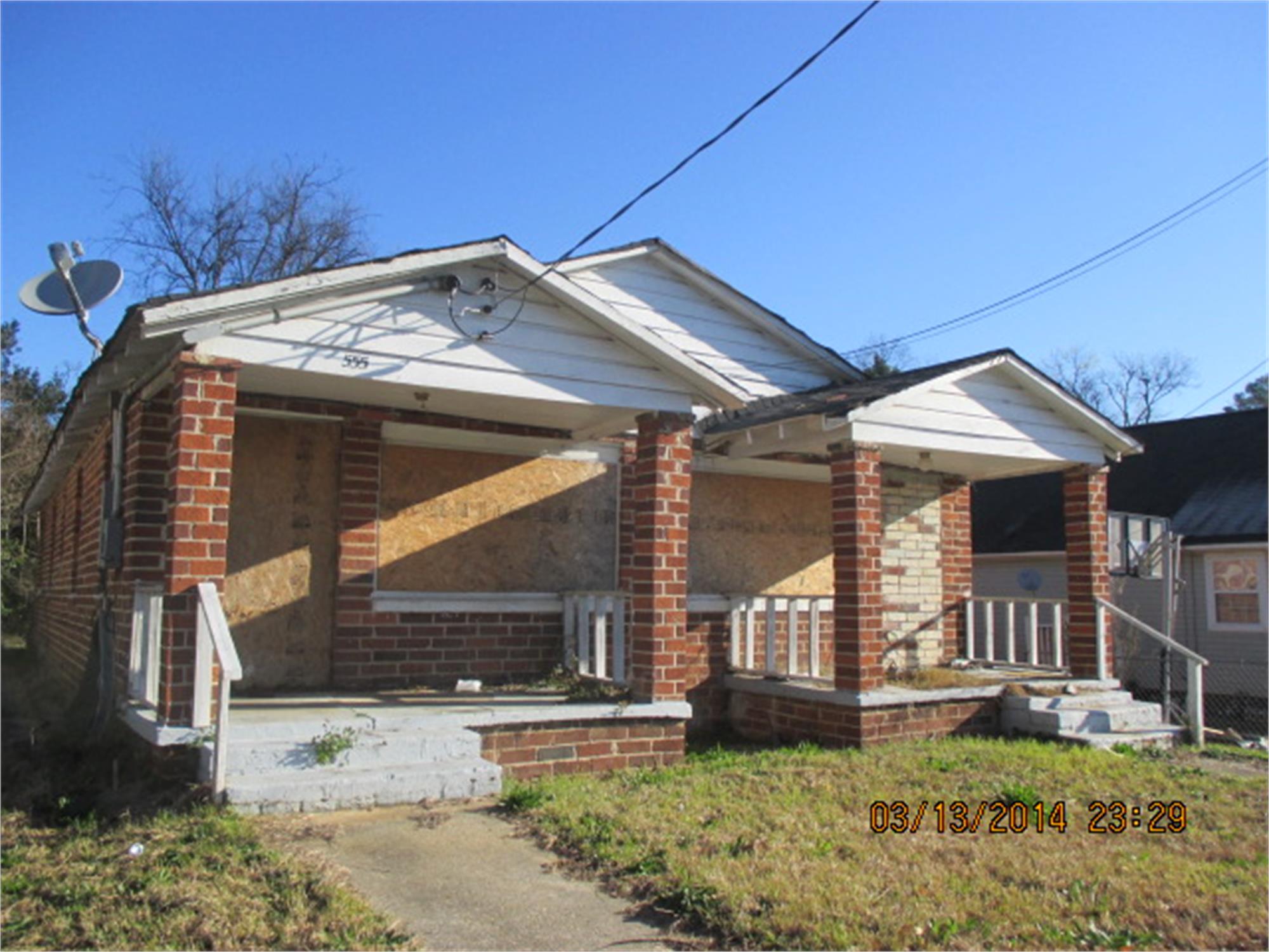 Property main image